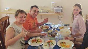 Family dining - FINS DIVE AND LEISURE HOTEL (Rasdhoo)