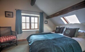 7 soverom, strykejern/-brett, wi-fi og sengetøy