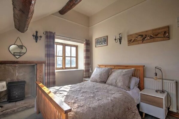 7 Schlafzimmer, Bügeleisen/Bügelbrett, WLAN, Bettwäsche