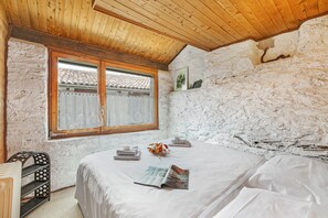 2 habitaciones, wifi gratis y ropa de cama