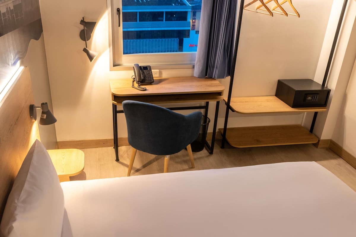 Standard Room, 1 Double Bed