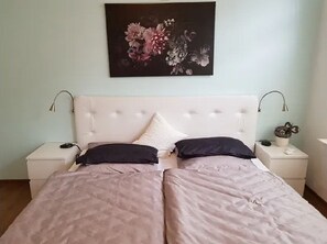 2 Schlafzimmer, Bügeleisen/Bügelbrett, Reisekinderbett, WLAN