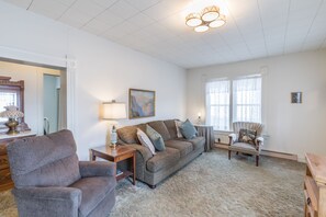 Smart TV, DVD player