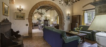 Leopolda in Selvarella pool and Wi-Fi