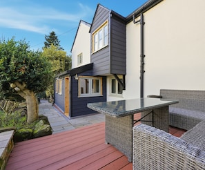 Terrace/patio - Laburnum Cottage (Tarporley)