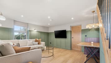 Deluxe-Ferienhaus, mit Bad, Blick auf den Innenhof (Laburnum Cottage) | Lounge