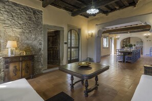 Villa | Living area | Fireplace, ping pong - Fonte Nuova (Bucine)