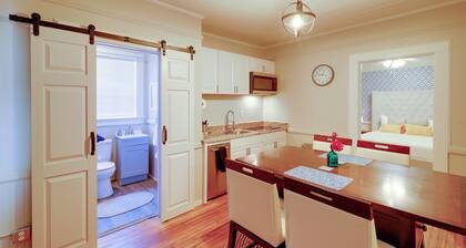 1 Bed Comfy - Historic Downtown Columbia (Elmwood Park)