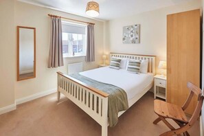 4 bedrooms, iron/ironing board, travel cot, free WiFi