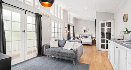 Loft Ninety Three | Stylish & Central