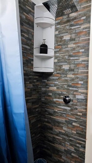 Bathroom - 1 Bedroom Private vacation home in Paceco (Paceco)