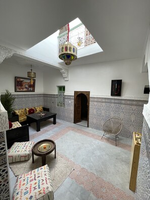 Interior - Riad au Ceour du Médina 5 min a la Place Jamaa Lfna (Marrakech)