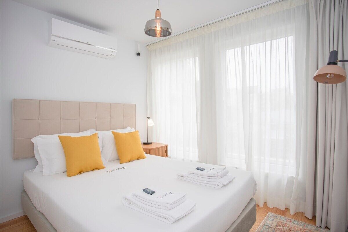 2 Schlafzimmer, Schreibtisch, Bügeleisen/Bügelbrett, WLAN