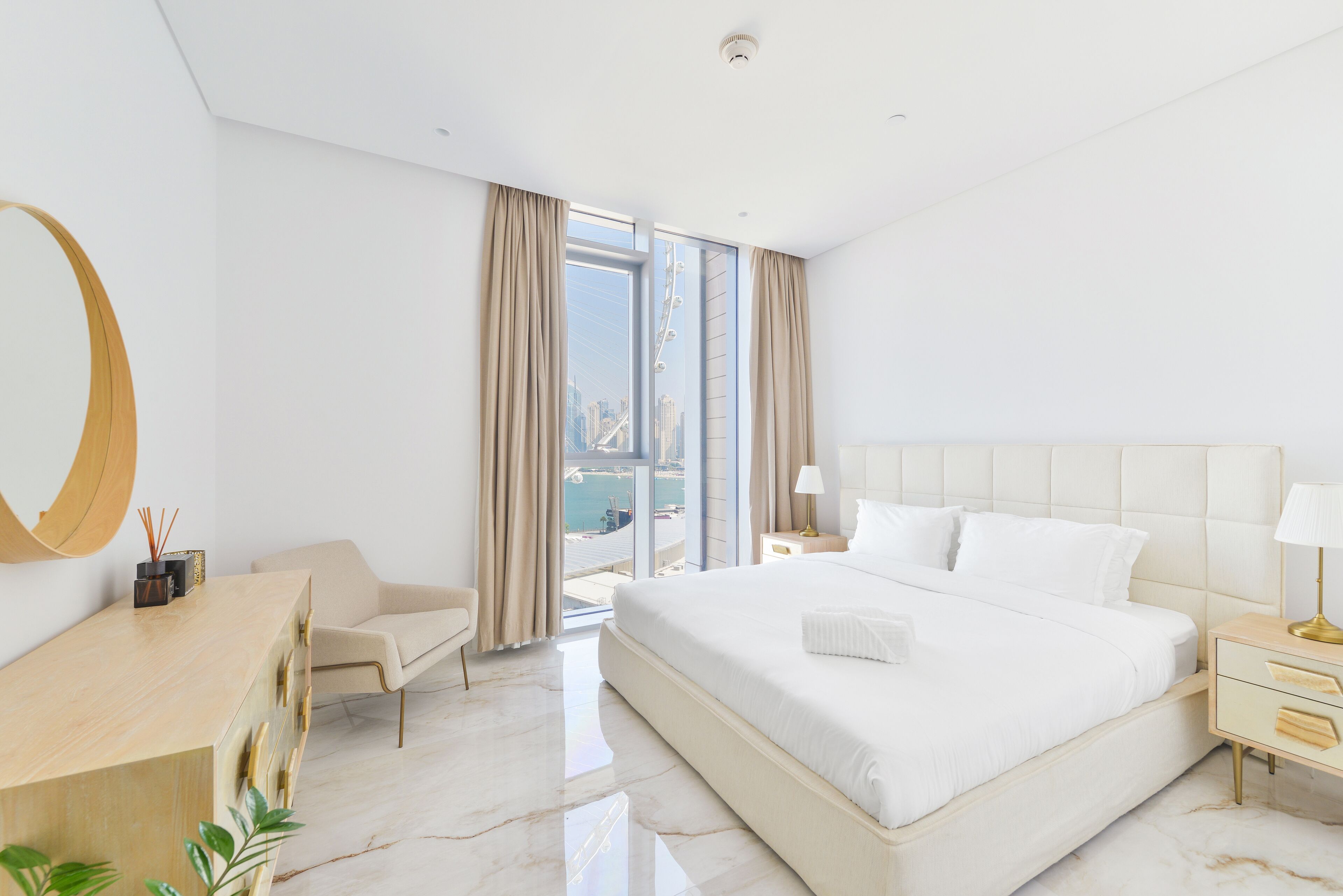 Luxe appartement, 2 slaapkamers, balkon, uitzicht op zee | 2 slaapkamers, lakens van Egyptisch katoen, luxe beddengoed