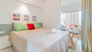 Apartment | 1 bedroom, blackout drapes, iron/ironing board, WiFi (free)
