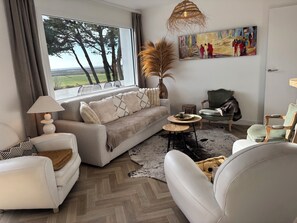 TV connectée, table de tennis de table