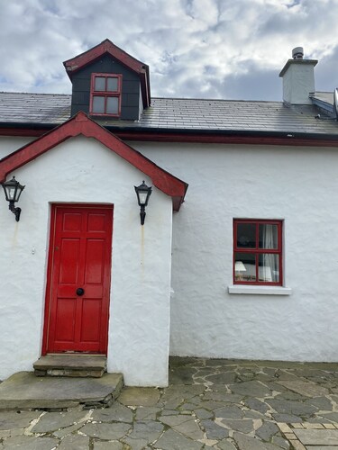 The Thatch-remarkable 2 bed Apartment ,kerry