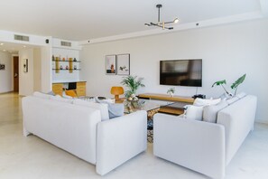 Apartment | Living room - Marina Apartment by Olala Homes  (Herzliya)
