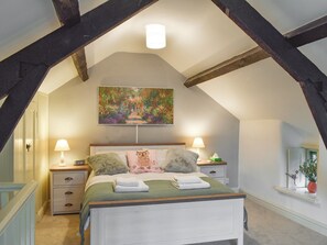 1 bedroom, free WiFi, bed sheets - 1 bedroom accommodation in Llanrwst (Llanrwst)