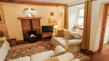 Cottage | Living area