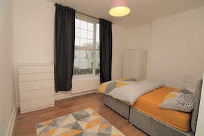 2 bedrooms, iron/ironing board, WiFi, bed sheets
