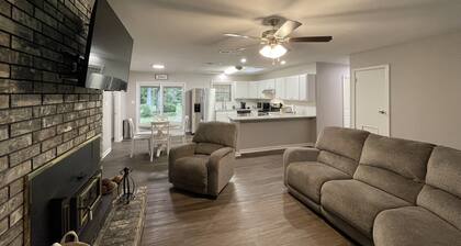 Business Travelers & Near Business District