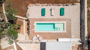 Piscine extérieure (ouverte en saison)