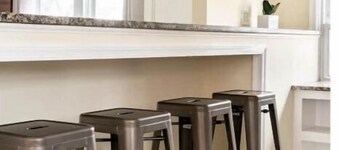 Family Affair in Philly Suburbs - Free Parking