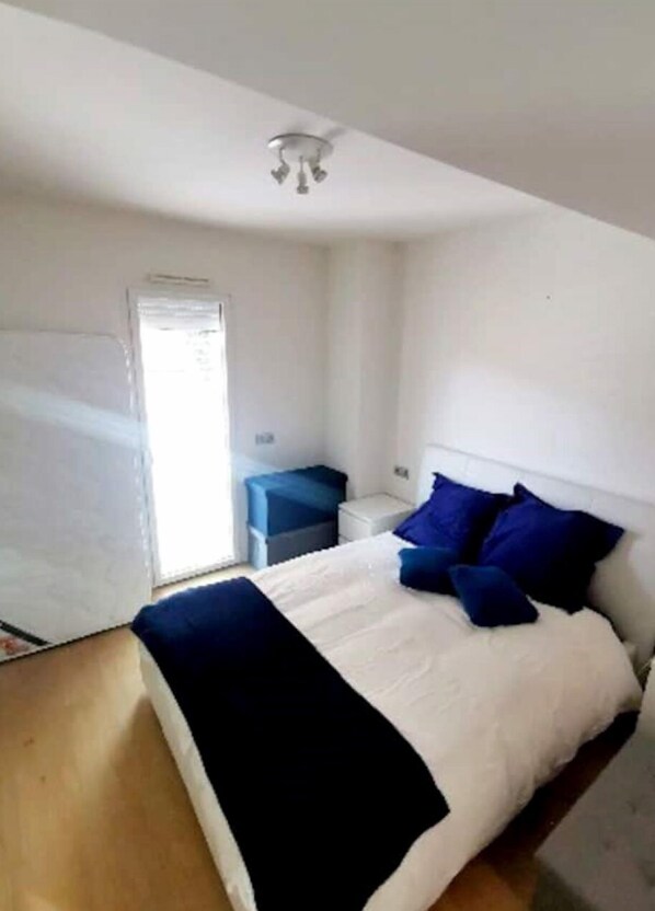 2 bedrooms, WiFi, bed sheets - Cap d’Ail - France - Luxury Apartment Aircon (Monaco)