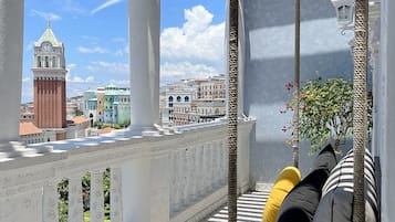 Suite Room | Terrace/patio