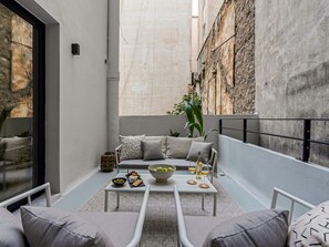 Studio, Terrace, City View | Balcony - Sanders Port - Stylish Studio Near Piraeus Port (Piraeus)