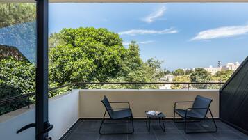 Zimmer, 1 Queen-Bett, Balkon, Gartenblick | Ausblick vom Zimmer