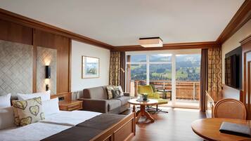 Comfort-dobbeltværelse | 1 soveværelse, minibar, pengeskab på værelset, mørklægningsgardiner