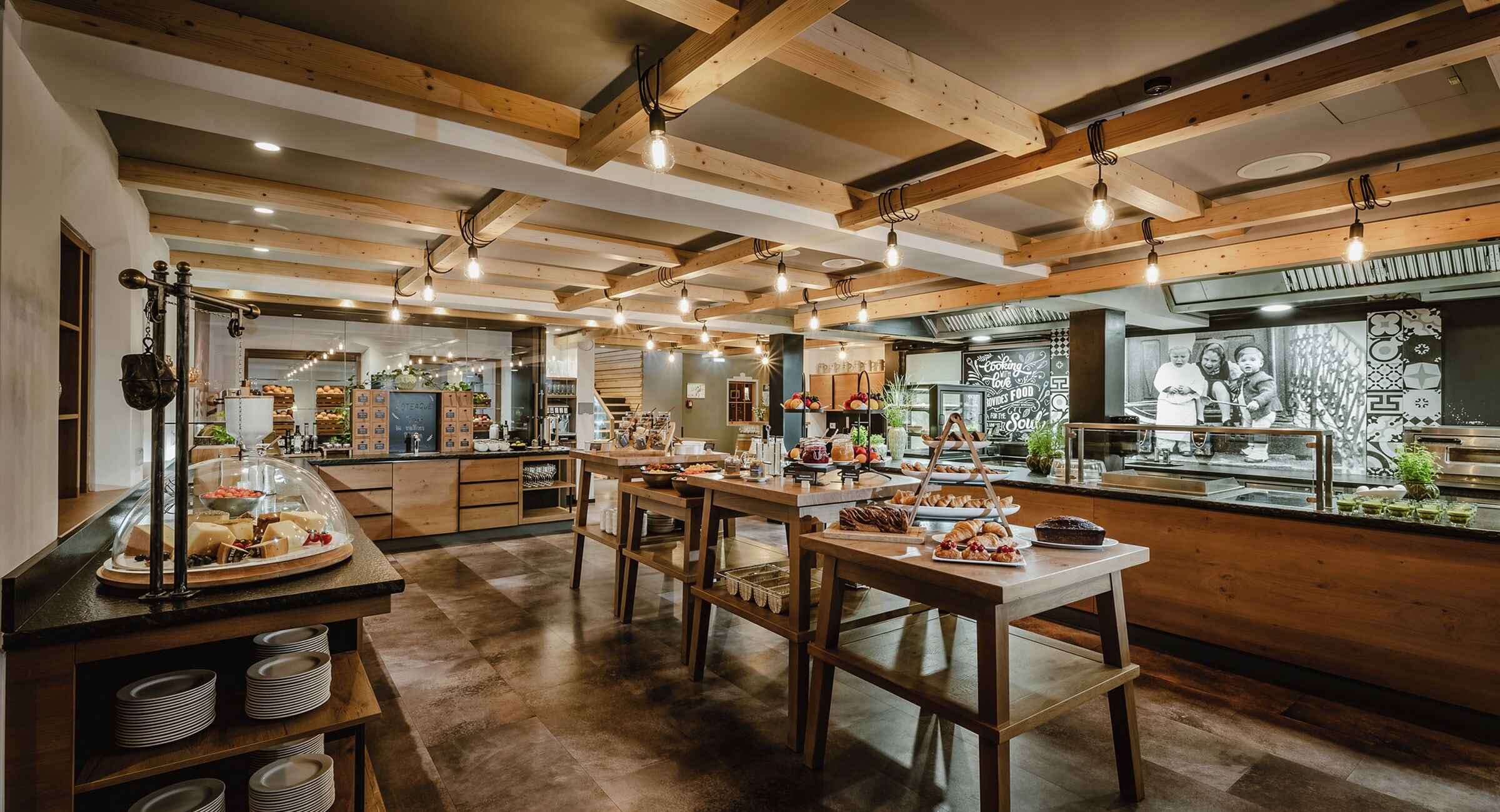 Desayuno buffet incluido todos los días