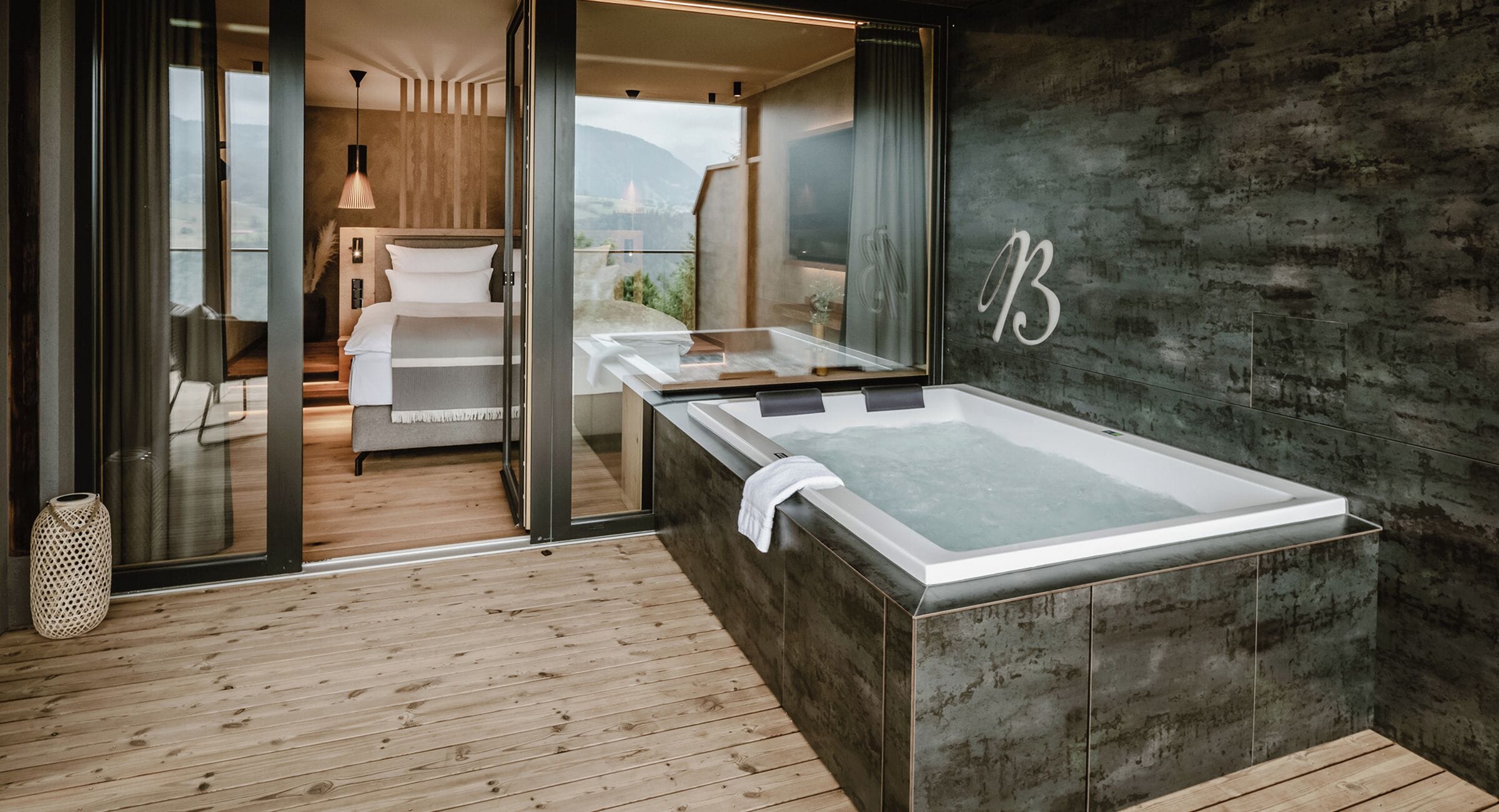 迷你吧、房內夾萬、遮光窗簾/窗簾、可攜式嬰兒床