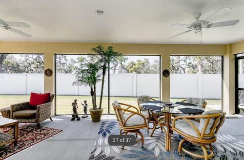 St. Johns. Spacious Designer Home w Private Lanai, Porcelain Tile throughout.