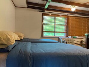 4 chambres, fer et planche à repasser, Wi-Fi, literie fournie