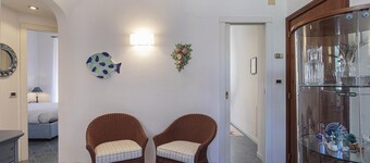 Uno Scorcio sul Mare by Wonderful Italy