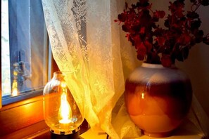 Traditional Double Room | Free minibar items, individually decorated, individually furnished
