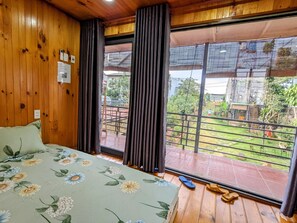 Blackout curtains, iron/ironing board, free WiFi