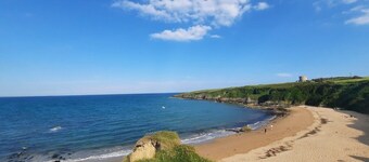 Absolute beachfront bungalow, Sandeel Bay, Fethard on Sea