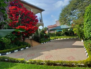 Exterior - MAISON DE OMASHI (Kigali)