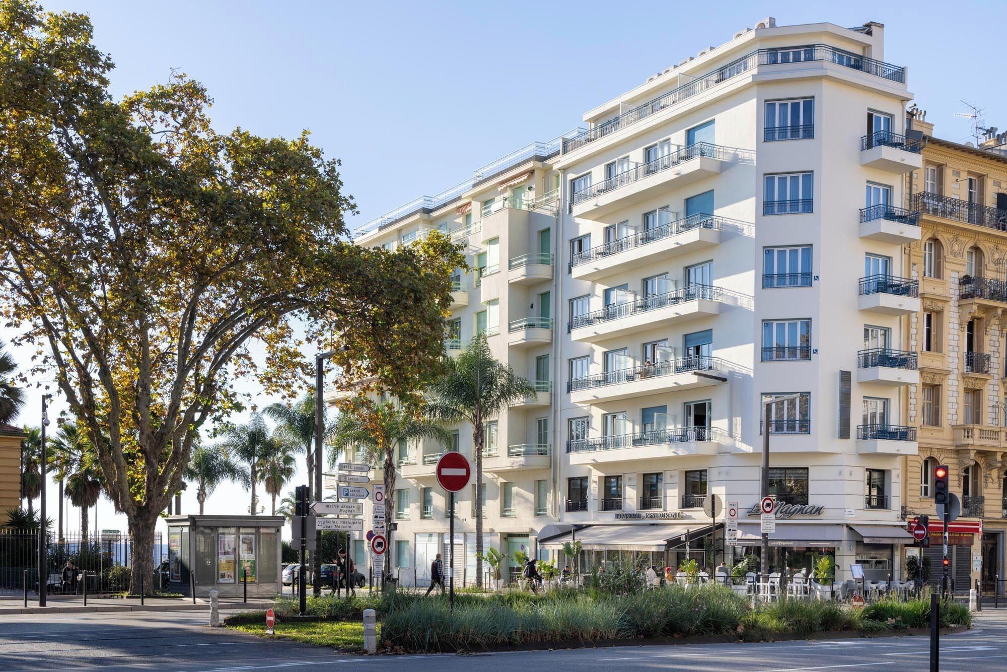 Fachada de la propiedad