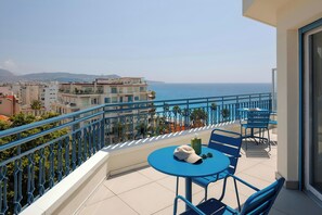 1 bedroom, individually decorated, individually furnished, soundproofing - Crisol Promenade (Nice)