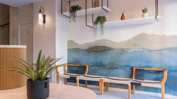 Quầy tiếp tân