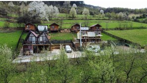 Exterior - Green bungalow Bosnian pyramid glamping (Visoko)