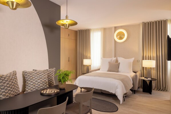 1 Bedroom Apartment with terrace - 44m² | Living area