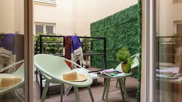 1 Bedroom Apartment with terrace - 44m² | Terraza o patio