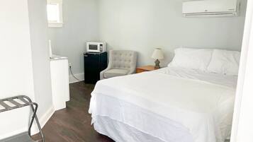 1 habitación, escritorio, wifi y ropa de cama