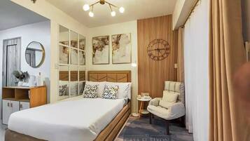 1 habitación, tabla de planchar con plancha, wifi gratis y ropa de cama